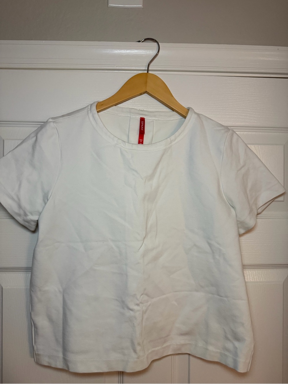 SPANX Perfect White Short-Sleeve Crewneck Top- size M